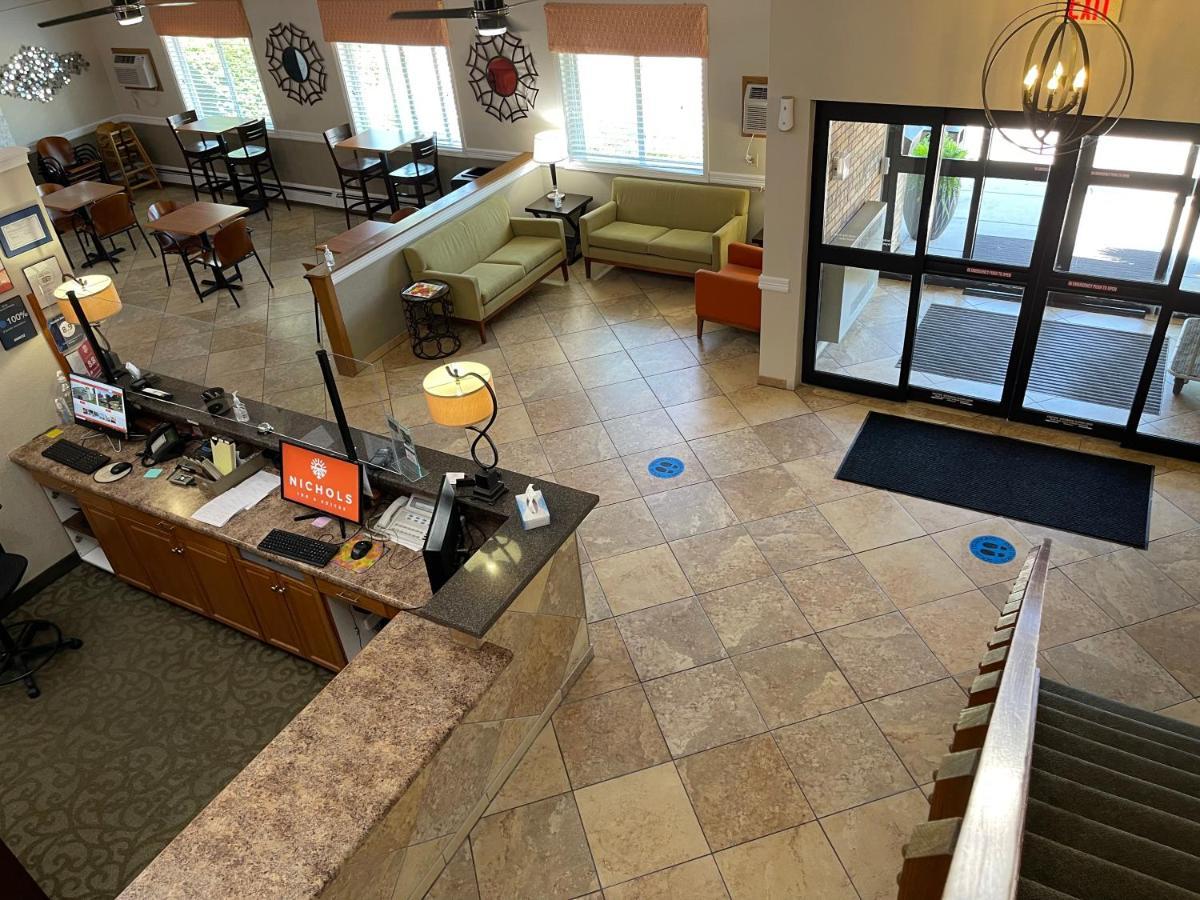Nichols Inn & Suites Hastings Esterno foto